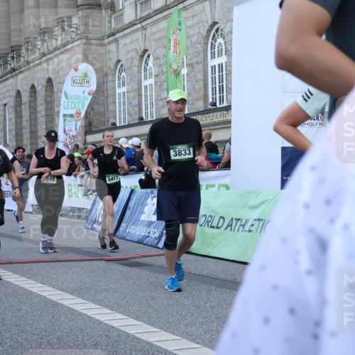 07.09.2025 - BARMER Alsterlauf Strokosch-Dieckow http://msf.ph/oto/8724543 07.09.2025 10:14:16 Ziel 2387, 2892, 3181, 3332, 3333, 3334, 3373, 3564, 3644, 3833, 4181, 4548, 4690, 4958, 5054, 5059, 5414, 5502, 5743, 6317, 6318, 8417 meine-sportfotos.de