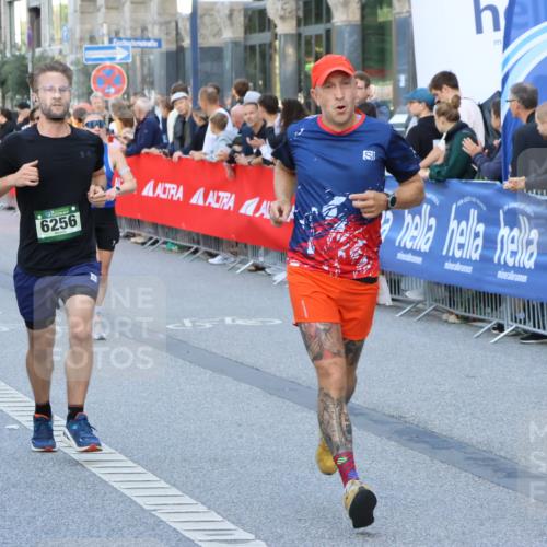 07.09.2025 - BARMER Alsterlauf Strokosch-Dieckow http://msf.ph/oto/8724551 07.09.2025 09:49:04 Ziel 2854, 2855, 3120, 3167, 3204, 3449, 3565, 3694, 4204, 4363, 4611, 4612, 4797, 5067, 5338, 5474, 5717, 5820, 5881, 5958, 6233, 6328, 8281, 8421, 8432 meine-sportfotos.de