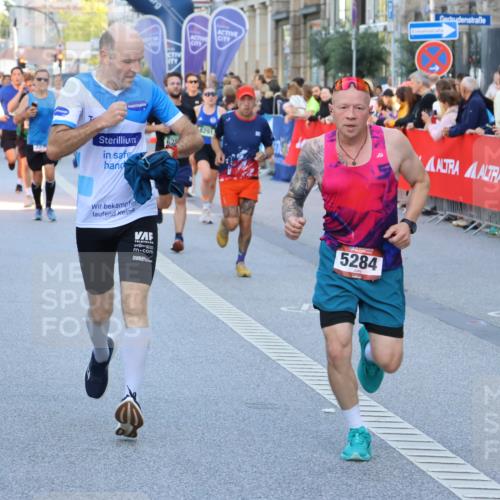 07.09.2025 - BARMER Alsterlauf Strokosch-Dieckow http://msf.ph/oto/8724561 07.09.2025 09:49:00 Ziel 2854, 2855, 2899, 2921, 3120, 3167, 3204, 3449, 3565, 3694, 4204, 4611, 4612, 4797, 5338, 5474, 5717, 5820, 5881, 5958, 6233, 6328, 8281, 8421 meine-sportfotos.de