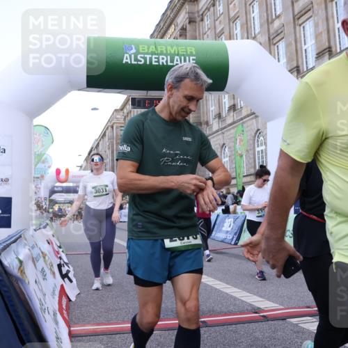 07.09.2025 - BARMER Alsterlauf Strokosch-Dieckow http://msf.ph/oto/8724570 07.09.2025 10:14:27 Ziel 2235, 2875, 2876, 3031, 3085, 3086, 3332, 3333, 3334, 3379, 4181, 5059, 5709, 5830, 6329, 6331 meine-sportfotos.de