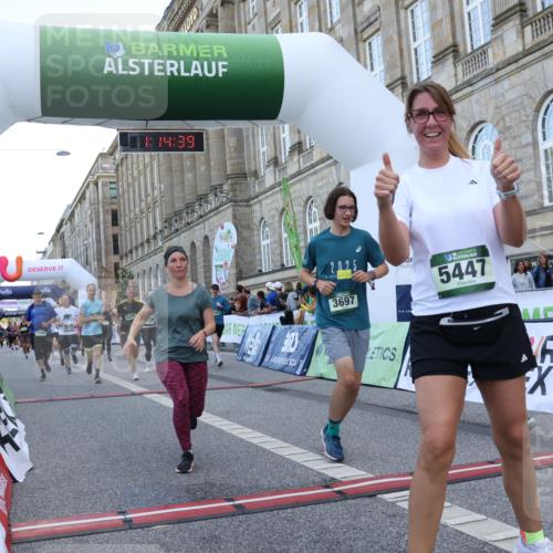 07.09.2025 - BARMER Alsterlauf Strokosch-Dieckow http://msf.ph/oto/8724592 07.09.2025 10:14:38 Ziel 2073, 2264, 3346, 3503, 3504, 3697, 3734, 3735, 4489, 4553, 4699, 5277, 5278, 5447, 5468, 6282, 6284, 8226 meine-sportfotos.de