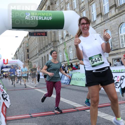 07.09.2025 - BARMER Alsterlauf Strokosch-Dieckow http://msf.ph/oto/8724593 07.09.2025 10:14:38 Ziel 2073, 2264, 3346, 3503, 3504, 3697, 3734, 3735, 4489, 4553, 4699, 5277, 5278, 5447, 5468, 6282, 6284, 8226 meine-sportfotos.de