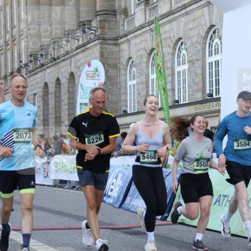 07.09.2025 - BARMER Alsterlauf Strokosch-Dieckow http://msf.ph/oto/8724600 07.09.2025 10:14:40 Ziel 2073, 2232, 2264, 2403, 2688, 3346, 3503, 3504, 3697, 3734, 3735, 4213, 4489, 4553, 4699, 5277, 5278, 5447, 5468, 6145, 6282, 6284, 8195, 8224, 8226 meine-sportfotos.de