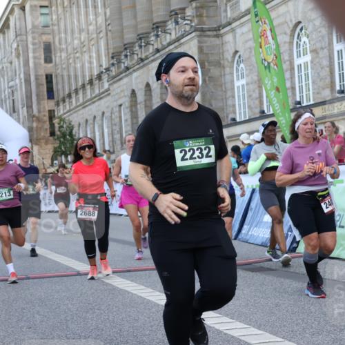 07.09.2025 - BARMER Alsterlauf Strokosch-Dieckow http://msf.ph/oto/8724629 07.09.2025 10:14:47 Ziel 2232, 2403, 2688, 2929, 2930, 3236, 3346, 3734, 3735, 3929, 4213, 4489, 4553, 4699, 5277, 5278, 5795, 6145, 6165, 6337, 8101, 8120, 8195, 8224 meine-sportfotos.de