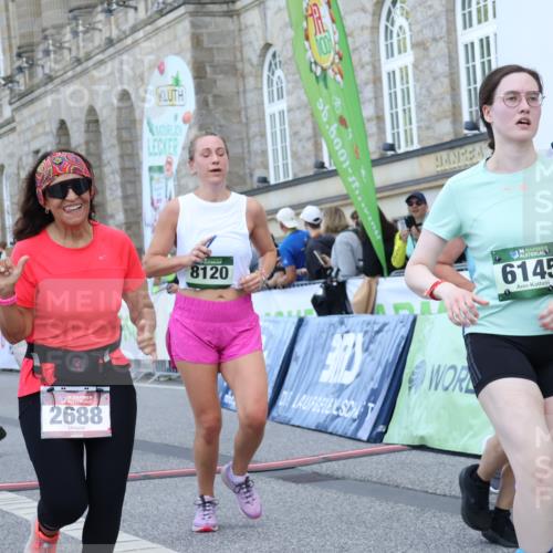 07.09.2025 - BARMER Alsterlauf Strokosch-Dieckow http://msf.ph/oto/8724635 07.09.2025 10:14:48 Ziel 2232, 2296, 2403, 2688, 2929, 2930, 3236, 3346, 3734, 3929, 4213, 4489, 4699, 5277, 5278, 5795, 6145, 6165, 6312, 6337, 8101, 8120, 8195, 8224, 8257 meine-sportfotos.de