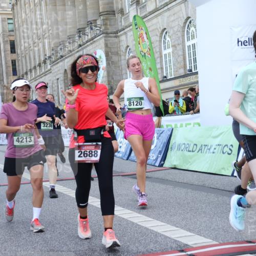 07.09.2025 - BARMER Alsterlauf Strokosch-Dieckow http://msf.ph/oto/8724637 07.09.2025 10:14:49 Ziel 2129, 2232, 2296, 2403, 2688, 2929, 2930, 3236, 3346, 3929, 4213, 5795, 6145, 6165, 6312, 6337, 8101, 8120, 8195, 8224, 8257 meine-sportfotos.de