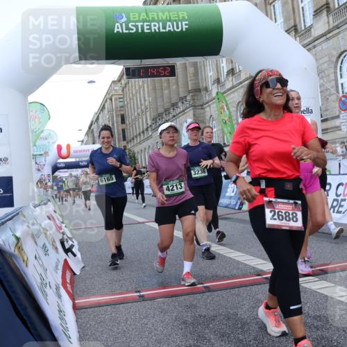 07.09.2025 - BARMER Alsterlauf Strokosch-Dieckow http://msf.ph/oto/8724642 07.09.2025 10:14:50 Ziel 2129, 2166, 2232, 2296, 2403, 2688, 2929, 2930, 3236, 3346, 3929, 4213, 5062, 5795, 6145, 6165, 6312, 6337, 8101, 8120, 8195, 8224, 8257 meine-sportfotos.de