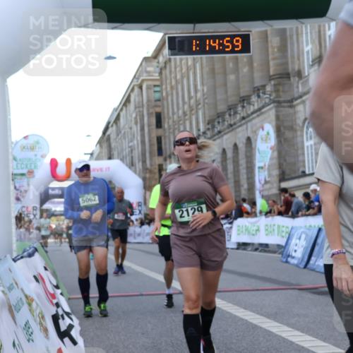 07.09.2025 - BARMER Alsterlauf Strokosch-Dieckow http://msf.ph/oto/8724664 07.09.2025 10:14:57 Ziel 2129, 2166, 2296, 2712, 2873, 2929, 2930, 3929, 4364, 5062, 6312, 6337, 8257 meine-sportfotos.de