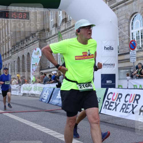 07.09.2025 - BARMER Alsterlauf Strokosch-Dieckow http://msf.ph/oto/8724678 07.09.2025 10:15:01 Ziel 2129, 2166, 2225, 2712, 2873, 3851, 4108, 4364, 5062 meine-sportfotos.de