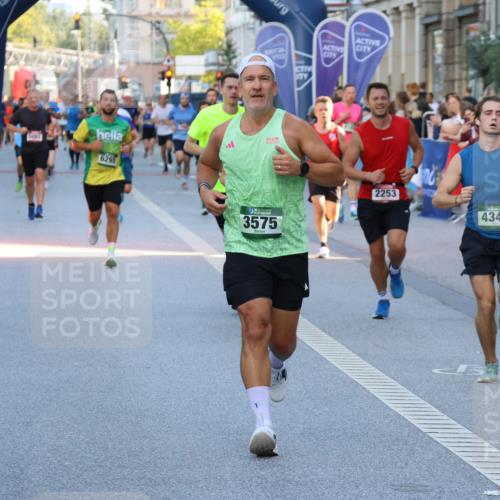 07.09.2025 - BARMER Alsterlauf Strokosch-Dieckow http://msf.ph/oto/8724683 07.09.2025 09:48:43 Ziel 2027, 2769, 2790, 2899, 2921, 2960, 3450, 3505, 3588, 4171, 4684, 5095, 5219, 5273, 5617, 5725, 5740, 6203, 6256, 8291, 8414 meine-sportfotos.de