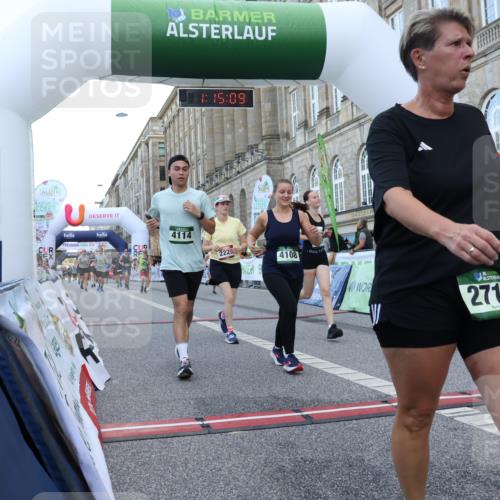 07.09.2025 - BARMER Alsterlauf Strokosch-Dieckow http://msf.ph/oto/8724693 07.09.2025 10:15:07 Ziel 2225, 2442, 2621, 2712, 2736, 3851, 4108, 4364, 4422, 4670, 4671, 4898, 8258 meine-sportfotos.de