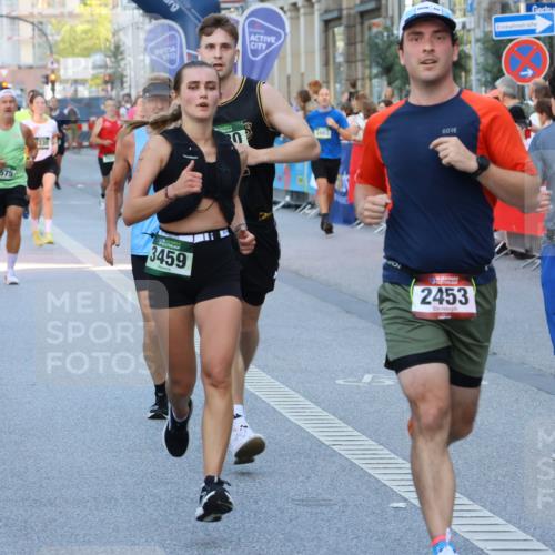 07.09.2025 - BARMER Alsterlauf Strokosch-Dieckow http://msf.ph/oto/8724701 07.09.2025 09:48:38 Ziel 2027, 2324, 2552, 2769, 2790, 2960, 3450, 3505, 3588, 4471, 4511, 4684, 5095, 5219, 5273, 5284, 5617, 5725, 5740, 5900, 6203, 6256, 8291, 8414 meine-sportfotos.de