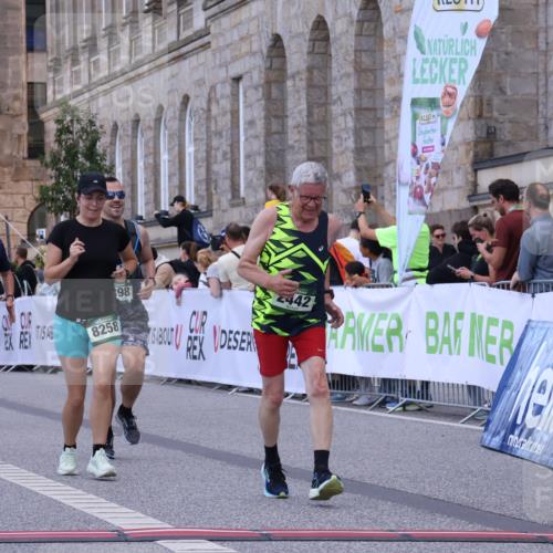 07.09.2025 - BARMER Alsterlauf Strokosch-Dieckow http://msf.ph/oto/8724703 07.09.2025 10:15:11 Ziel 2225, 2442, 2621, 2736, 3221, 3851, 4422, 4630, 4670, 4671, 4898, 6344, 8258 meine-sportfotos.de