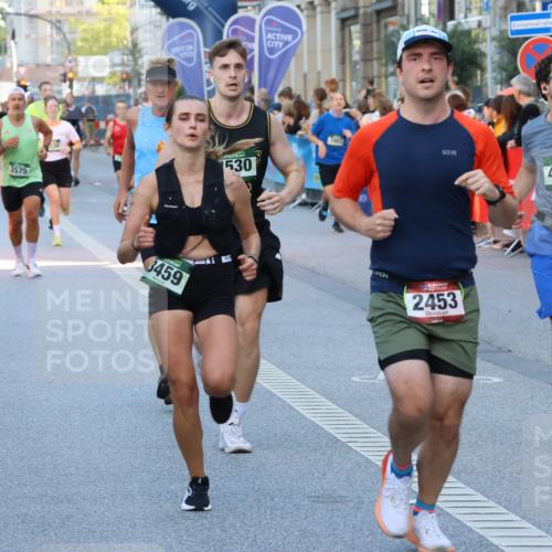 07.09.2025 - BARMER Alsterlauf Strokosch-Dieckow http://msf.ph/oto/8724711 07.09.2025 09:48:38 Ziel 2027, 2324, 2552, 2769, 2790, 2960, 3450, 3505, 3588, 4471, 4511, 4684, 5095, 5219, 5273, 5284, 5617, 5725, 5740, 5900, 6203, 6256, 8291, 8414 meine-sportfotos.de