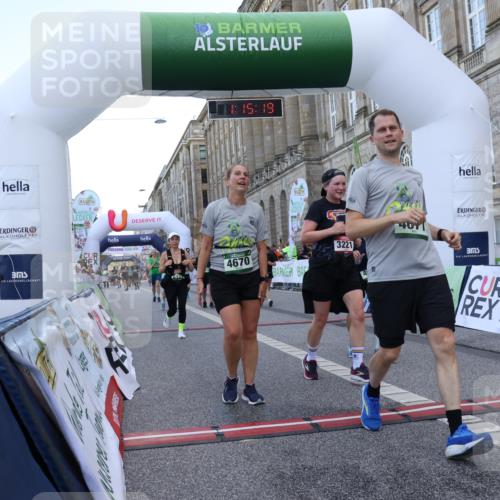 07.09.2025 - BARMER Alsterlauf Strokosch-Dieckow http://msf.ph/oto/8724726 07.09.2025 10:15:17 Ziel 2442, 2736, 2825, 3221, 4630, 4670, 4671, 4725, 4734, 4742, 4883, 4898, 5036, 6344, 8258, 8296 meine-sportfotos.de