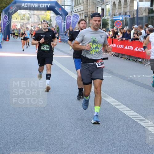 07.09.2025 - BARMER Alsterlauf Strokosch-Dieckow http://msf.ph/oto/8724748 07.09.2025 09:48:29 Ziel 2253, 2324, 2383, 2552, 2941, 2960, 3587, 3983, 4330, 4349, 4471, 4511, 5082, 5219, 5273, 5284, 5900, 6256, 6295, 8102, 8291, 8422 meine-sportfotos.de