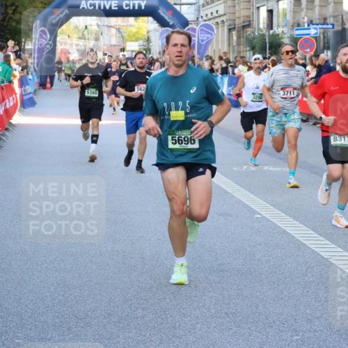 07.09.2025 - BARMER Alsterlauf Strokosch-Dieckow http://msf.ph/oto/8724751 07.09.2025 09:48:26 Ziel 2253, 2324, 2383, 2552, 2941, 2960, 3501, 3575, 3587, 3983, 4330, 4349, 4471, 4511, 5082, 5273, 5284, 5900, 6295, 8102, 8422 meine-sportfotos.de