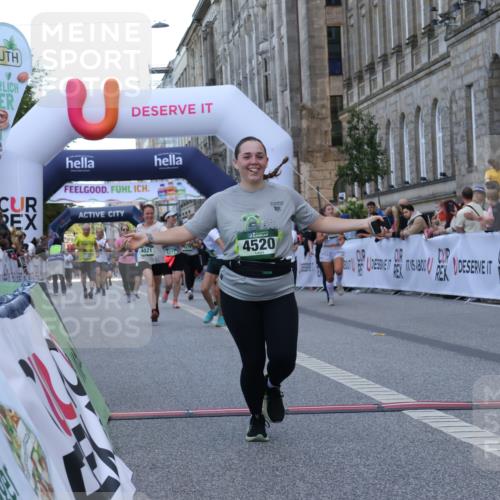 07.09.2025 - BARMER Alsterlauf Strokosch-Dieckow http://msf.ph/oto/8724773 07.09.2025 10:15:36 Ziel 2158, 3736, 3771, 4020, 4021, 4520, 4607, 4608, 5281, 8413 meine-sportfotos.de