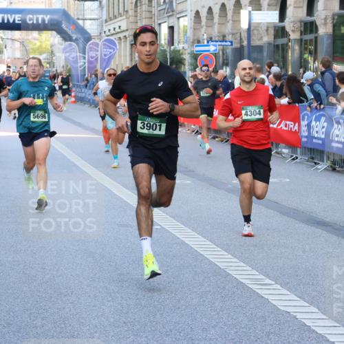 07.09.2025 - BARMER Alsterlauf Strokosch-Dieckow http://msf.ph/oto/8724774 07.09.2025 09:48:25 Ziel 2253, 2324, 2383, 2552, 2941, 3501, 3575, 3587, 3983, 4330, 4349, 4471, 4511, 5082, 5284, 5900, 6295, 8102, 8422 meine-sportfotos.de