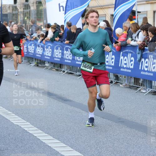 07.09.2025 - BARMER Alsterlauf Strokosch-Dieckow http://msf.ph/oto/8724777 07.09.2025 09:48:23 Ziel 2253, 2324, 2383, 2552, 2941, 3501, 3544, 3575, 3587, 3983, 4330, 4349, 4471, 4511, 4530, 4870, 5082, 5284, 5900, 6295, 8102, 8422 meine-sportfotos.de