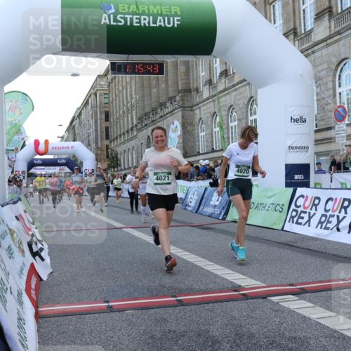 07.09.2025 - BARMER Alsterlauf Strokosch-Dieckow http://msf.ph/oto/8724786 07.09.2025 10:15:41 Ziel 2158, 2651, 3722, 4020, 4021, 4520, 4556, 4756, 4757, 4878, 4879, 5134, 5270, 5271, 5291, 5631, 8413 meine-sportfotos.de