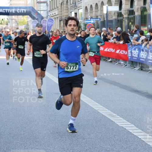 07.09.2025 - BARMER Alsterlauf Strokosch-Dieckow http://msf.ph/oto/8724800 07.09.2025 09:48:21 Ziel 2253, 2324, 2383, 2552, 2941, 3501, 3544, 3575, 3587, 3983, 4330, 4349, 4471, 4511, 4530, 4870, 4931, 5082, 5284, 6295, 8102, 8276, 8422 meine-sportfotos.de