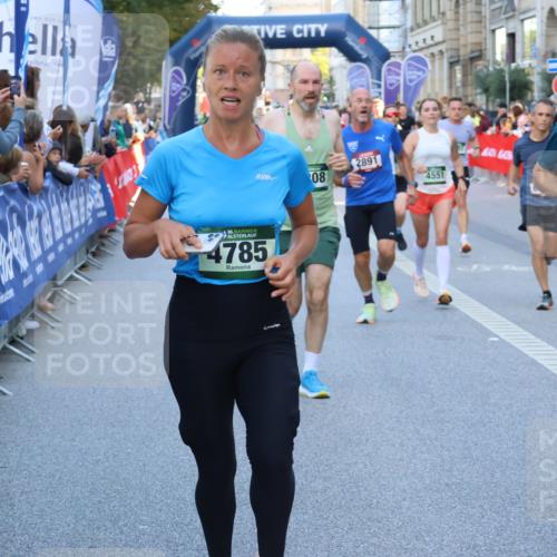 07.09.2025 - BARMER Alsterlauf Strokosch-Dieckow http://msf.ph/oto/8724809 07.09.2025 09:48:16 Ziel 2253, 2383, 2453, 2941, 3459, 3501, 3544, 3575, 3983, 4098, 4330, 4349, 4530, 4870, 4931, 5082, 6295, 8102, 8276 meine-sportfotos.de