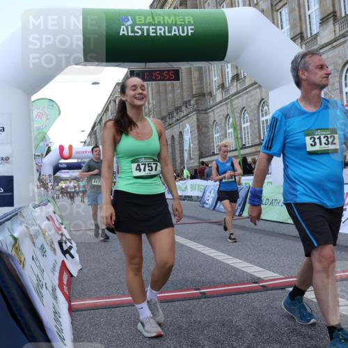 07.09.2025 - BARMER Alsterlauf Strokosch-Dieckow http://msf.ph/oto/8724817 07.09.2025 10:15:53 Ziel 2674, 3132, 3133, 3548, 3885, 3886, 4024, 4177, 4442, 4443, 4756, 4757 meine-sportfotos.de