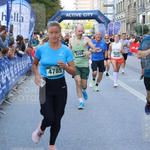 07.09.2025 - BARMER Alsterlauf Strokosch-Dieckow http://msf.ph/oto/8724825 07.09.2025 09:48:16 Ziel 2253, 2383, 2453, 2941, 3459, 3501, 3544, 3575, 3983, 4098, 4330, 4349, 4530, 4870, 4931, 5082, 6295, 8102, 8276 meine-sportfotos.de