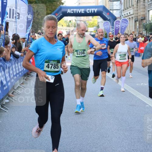 07.09.2025 - BARMER Alsterlauf Strokosch-Dieckow http://msf.ph/oto/8724831 07.09.2025 09:48:16 Ziel 2253, 2383, 2453, 2941, 3459, 3501, 3544, 3575, 3983, 4098, 4330, 4349, 4530, 4870, 4931, 5082, 6295, 8102, 8276 meine-sportfotos.de