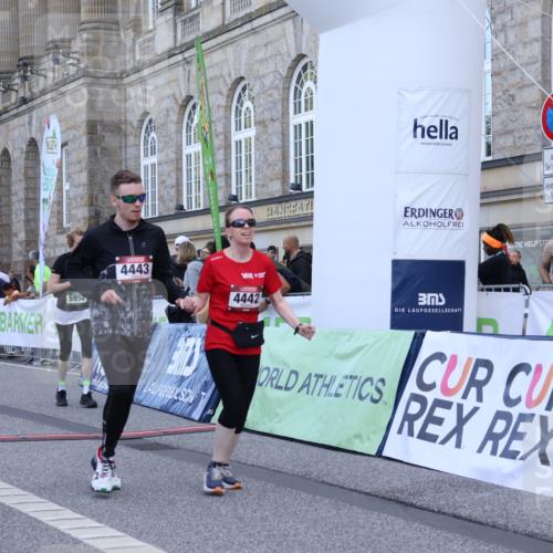 07.09.2025 - BARMER Alsterlauf Strokosch-Dieckow http://msf.ph/oto/8724832 07.09.2025 10:16:00 Ziel 2705, 2936, 3243, 3703, 3885, 3886, 4024, 4268, 4442, 4443, 5952, 6194, 8482 meine-sportfotos.de