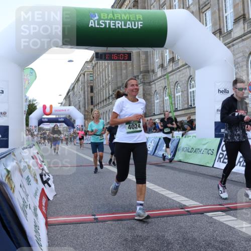 07.09.2025 - BARMER Alsterlauf Strokosch-Dieckow http://msf.ph/oto/8724835 07.09.2025 10:16:01 Ziel 2705, 2936, 3243, 3703, 3886, 4024, 4268, 4442, 4443, 5952, 6194, 8482 meine-sportfotos.de