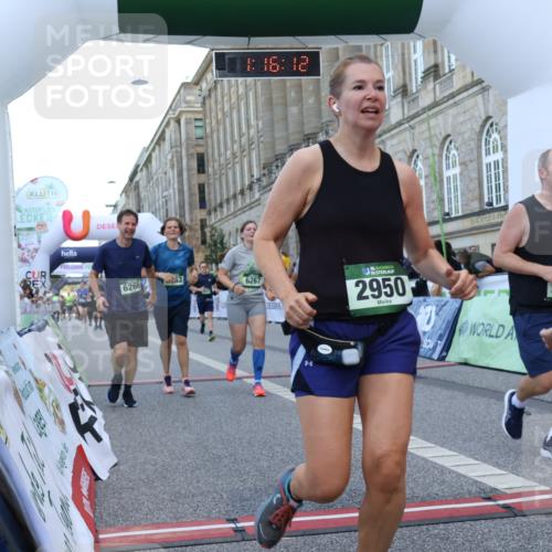 07.09.2025 - BARMER Alsterlauf Strokosch-Dieckow http://msf.ph/oto/8724859 07.09.2025 10:16:10 Ziel 2698, 2950, 3703, 3776, 4007, 4210, 4268, 5507, 6047, 6194, 6263, 6266, 6267, 6273, 8482 meine-sportfotos.de