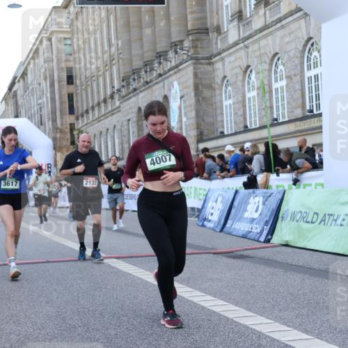 07.09.2025 - BARMER Alsterlauf Strokosch-Dieckow http://msf.ph/oto/8724877 07.09.2025 10:16:18 Ziel 2132, 2407, 3781, 4007, 4209, 4318, 4473, 5507, 6047, 8222, 8310 meine-sportfotos.de