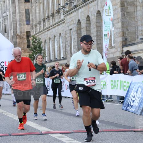 07.09.2025 - BARMER Alsterlauf Strokosch-Dieckow http://msf.ph/oto/8724889 07.09.2025 10:16:23 Ziel 2132, 2354, 2407, 2943, 2961, 3002, 3014, 3539, 3540, 3774, 3781, 3817, 4209, 4318, 4473, 4655, 5761, 8222, 8310 meine-sportfotos.de