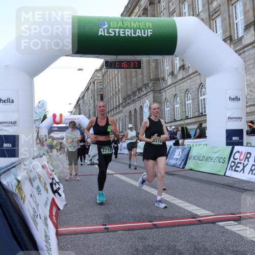 07.09.2025 - BARMER Alsterlauf Strokosch-Dieckow http://msf.ph/oto/8724909 07.09.2025 10:16:35 Ziel 2354, 2690, 2943, 2974, 3621, 3648, 3649, 3772, 4221, 4315, 4468, 4538, 4719, 4720, 4768, 5563, 5737, 8313 meine-sportfotos.de