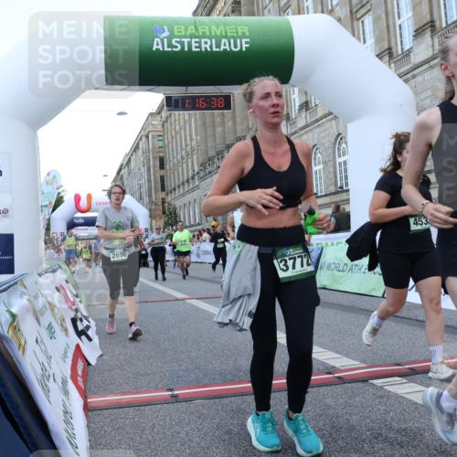 07.09.2025 - BARMER Alsterlauf Strokosch-Dieckow http://msf.ph/oto/8724912 07.09.2025 10:16:37 Ziel 2473, 2690, 2974, 3621, 3649, 3742, 3772, 4221, 4315, 4468, 4538, 4719, 4720, 4768, 5563, 5737, 5756, 8313 meine-sportfotos.de