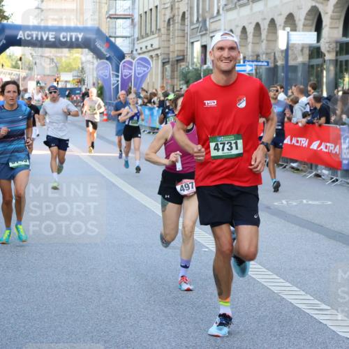 07.09.2025 - BARMER Alsterlauf Strokosch-Dieckow http://msf.ph/oto/8724922 07.09.2025 09:47:56 Ziel 2240, 2626, 2891, 2954, 3206, 3290, 3563, 3711, 3767, 3901, 4304, 4551, 4785, 5110, 5208, 5341, 5380, 5487, 5592, 5606, 5628, 5696, 5777, 6244, 6249, 8317 meine-sportfotos.de