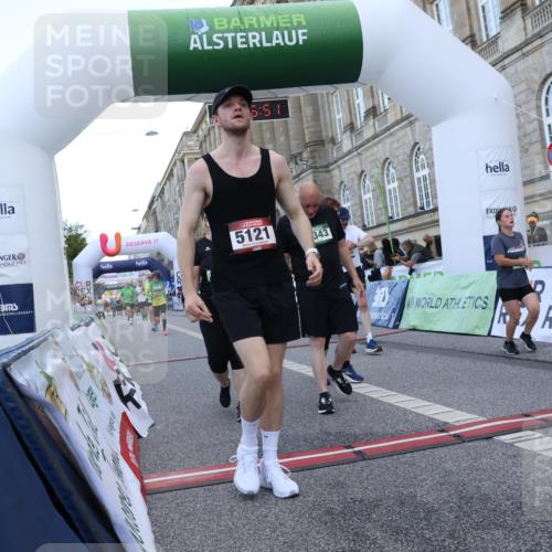07.09.2025 - BARMER Alsterlauf Strokosch-Dieckow http://msf.ph/oto/8724939 07.09.2025 10:16:49 Ziel 2321, 2343, 2638, 3061, 3127, 3429, 3430, 3582, 3903, 4070, 5121, 5360, 5362, 5676, 5756, 6247, 8018, 8433, 8468 meine-sportfotos.de