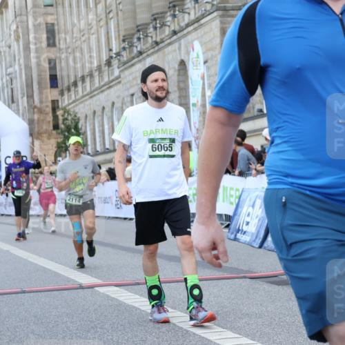 07.09.2025 - BARMER Alsterlauf Strokosch-Dieckow http://msf.ph/oto/8724958 07.09.2025 10:17:01 Ziel 2114, 2431, 2849, 3011, 4047, 4673, 4674, 5261, 5362, 5936, 6065, 8361 meine-sportfotos.de