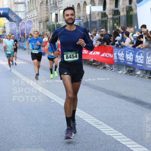 07.09.2025 - BARMER Alsterlauf Strokosch-Dieckow http://msf.ph/oto/8724969 07.09.2025 09:47:44 Ziel 2081, 2240, 2626, 2891, 3465, 3563, 4551, 4602, 4785, 4946, 5110, 5208, 5341, 5487, 5592, 5757, 5777, 6015, 6016, 6244, 6249, 8009, 8275, 8293, 8469 meine-sportfotos.de