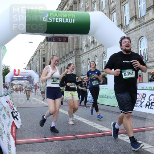 07.09.2025 - BARMER Alsterlauf Strokosch-Dieckow http://msf.ph/oto/8724980 07.09.2025 10:17:11 Ziel 2857, 3011, 3808, 3933, 4154, 4402, 4495, 4497, 4534, 4673, 4674, 5163, 5261, 5597, 5888, 6110, 8361 meine-sportfotos.de