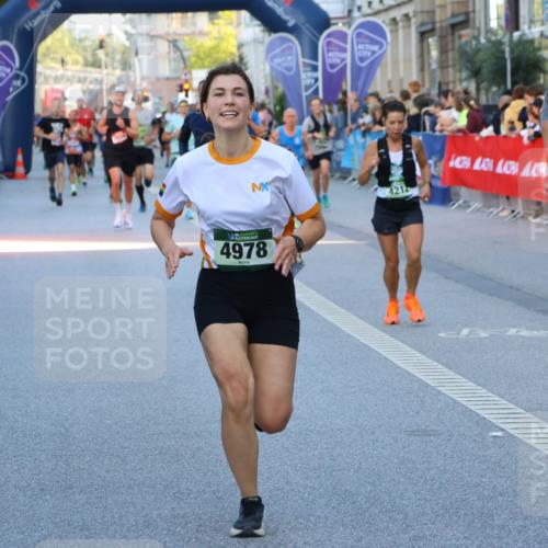 07.09.2025 - BARMER Alsterlauf Strokosch-Dieckow http://msf.ph/oto/8724987 07.09.2025 09:47:38 Ziel 2081, 2240, 2278, 2584, 3465, 4602, 4785, 4884, 4946, 5110, 5208, 5423, 5745, 5757, 5917, 6015, 6016, 6249, 8009, 8275, 8293, 8469 meine-sportfotos.de