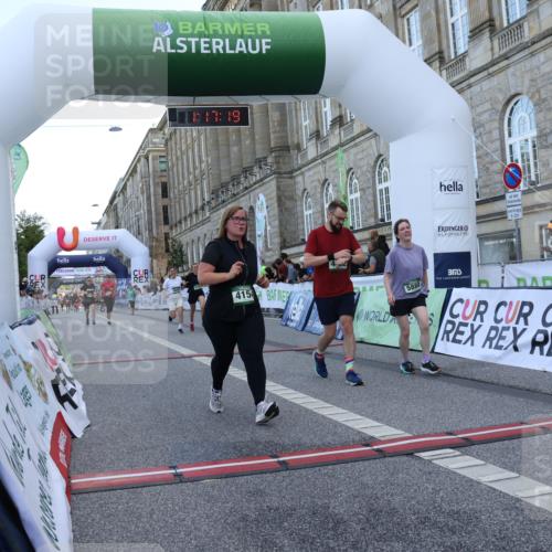 07.09.2025 - BARMER Alsterlauf Strokosch-Dieckow http://msf.ph/oto/8724997 07.09.2025 10:17:17 Ziel 3808, 3933, 4154, 4402, 4534, 4693, 4765, 5163, 5888, 8131, 8138 meine-sportfotos.de