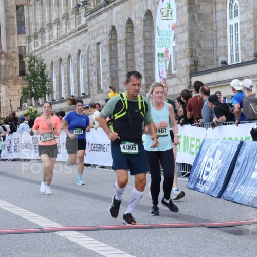 07.09.2025 - BARMER Alsterlauf Strokosch-Dieckow http://msf.ph/oto/8725015 07.09.2025 10:17:31 Ziel 2448, 2461, 2555, 3403, 4065, 4113, 4115, 4492, 4650, 4995, 5832 meine-sportfotos.de