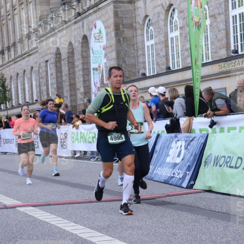07.09.2025 - BARMER Alsterlauf Strokosch-Dieckow http://msf.ph/oto/8725016 07.09.2025 10:17:32 Ziel 2447, 2448, 2461, 2555, 3403, 4065, 4113, 4115, 4492, 4650, 4995, 5832 meine-sportfotos.de