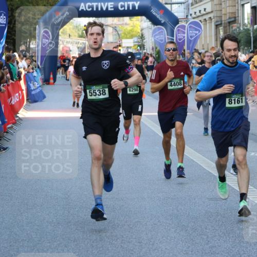 07.09.2025 - BARMER Alsterlauf Strokosch-Dieckow http://msf.ph/oto/8725018 07.09.2025 09:47:30 Ziel 2081, 2121, 2278, 2584, 3465, 3650, 3974, 4034, 4182, 4602, 4731, 4884, 4946, 4977, 5043, 5423, 5745, 5757, 5917, 5966, 6015, 6016, 6131, 8009, 8275, 8293, 8391 meine-sportfotos.de