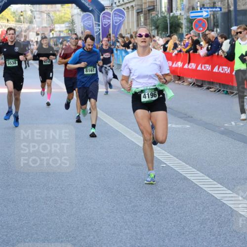07.09.2025 - BARMER Alsterlauf Strokosch-Dieckow http://msf.ph/oto/8725024 07.09.2025 09:47:28 Ziel 2081, 2121, 2278, 2584, 2656, 3465, 3650, 3974, 4034, 4182, 4731, 4884, 4946, 4977, 5043, 5423, 5745, 5757, 5917, 5966, 6016, 6131, 8009, 8275, 8293, 8391 meine-sportfotos.de