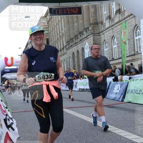 07.09.2025 - BARMER Alsterlauf Strokosch-Dieckow http://msf.ph/oto/8725041 07.09.2025 10:17:40 Ziel 2031, 2222, 2447, 2448, 2555, 2718, 4113, 4115, 5232, 5832, 6292 meine-sportfotos.de