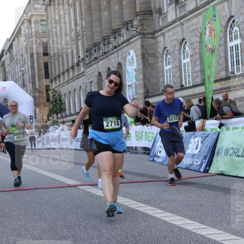 07.09.2025 - BARMER Alsterlauf Strokosch-Dieckow http://msf.ph/oto/8725047 07.09.2025 10:17:42 Ziel 2031, 2222, 2447, 2448, 2555, 2718, 2720, 4109, 5232, 5832, 6292 meine-sportfotos.de